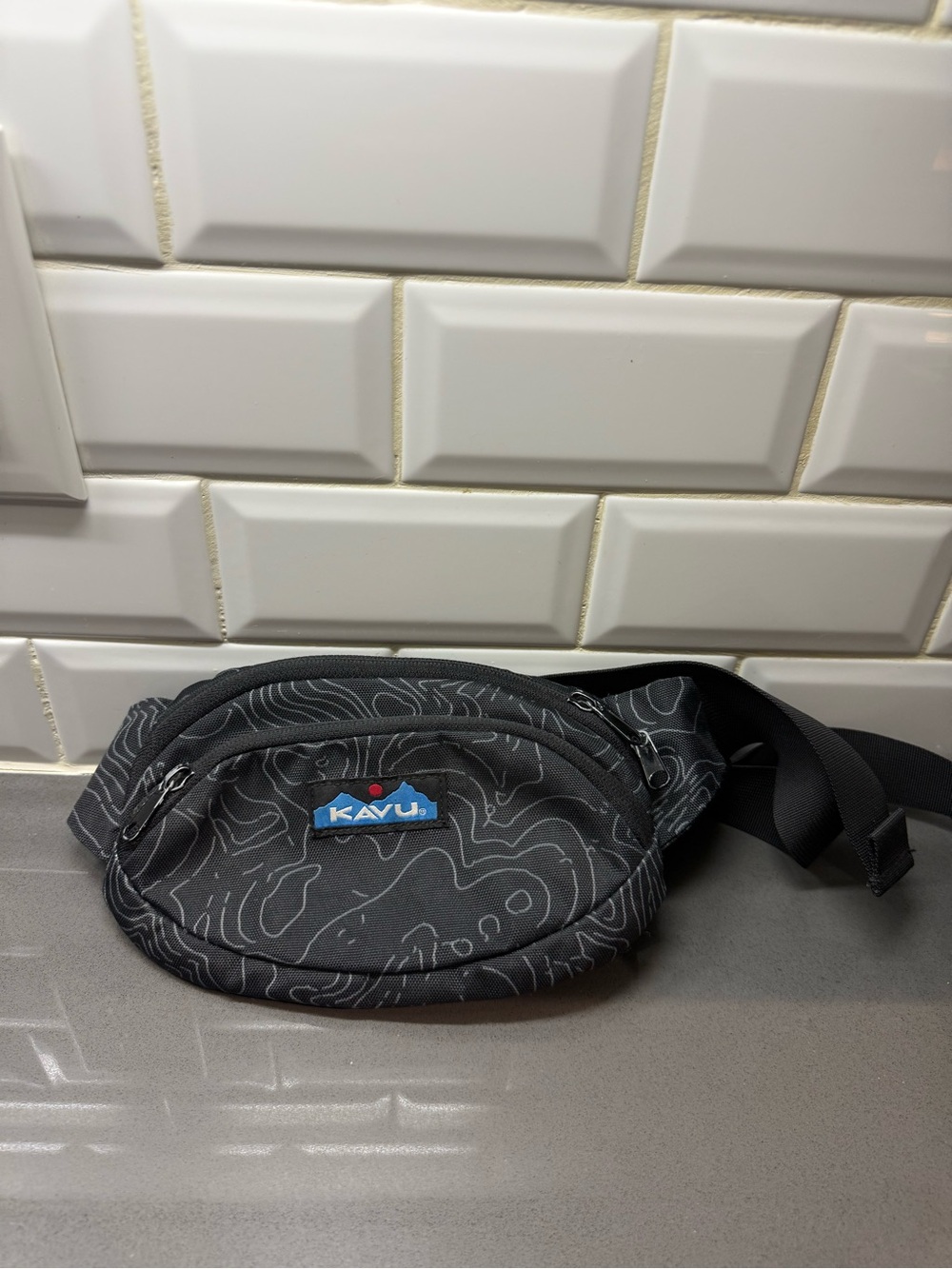 Kavu Black Topo-Print Waist Pack